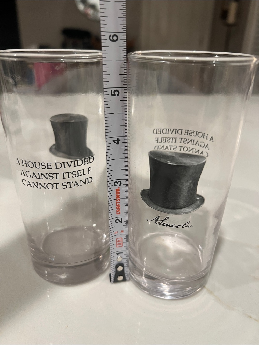 Abraham Lincoln Glass Tumbler Set of 2 - Picture 2 of 3